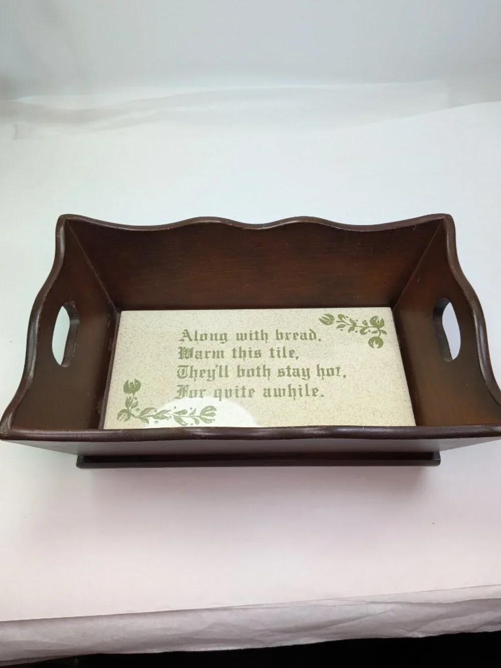 Vintage Wood Bread Warmer Basket & Mid-State Ceramic Tile Insert also a Riser